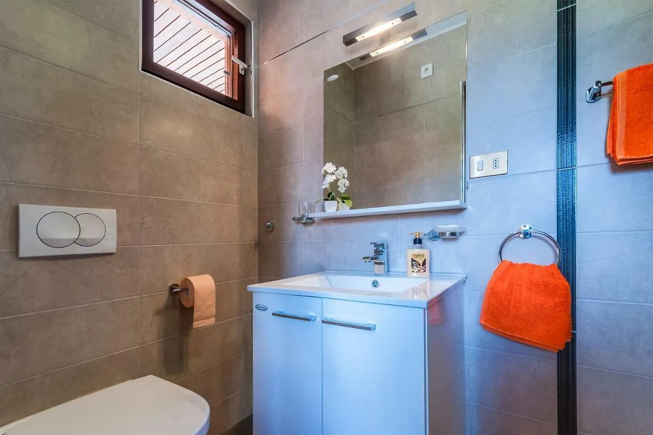 Apartman Gloria Opatija 0*,  Croatia